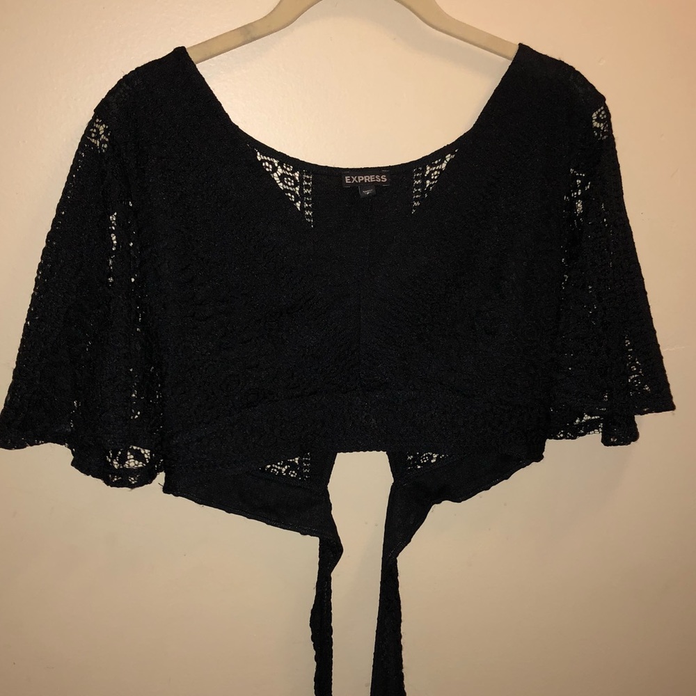 Black lace crop